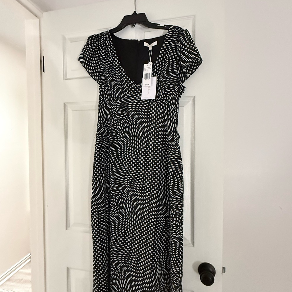 NEW WAYF Elegant Black and White Patterned Dress